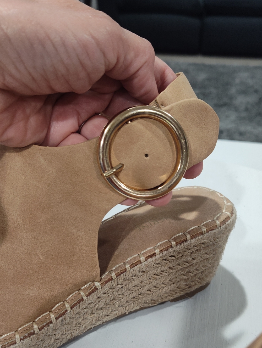 Catherine Malandrino Cirkly Wedges In Size 8 - Picture 10 of 11